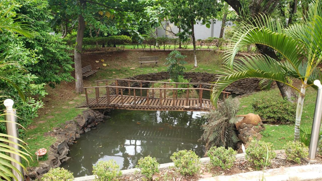Hotel Stella Solaris Cataratas ฟอสดูอีกวาซู ภายนอก รูปภาพ